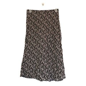 Women’s Flowy Floral Mid Length Skirt, Size L, Audrey 3+1, never worn